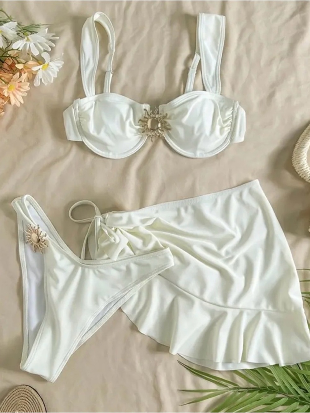 XL Cream Three -Piece Bikini Set with Decorative Sunburst Set (3 piece) Aurora - Picture 3 of 3